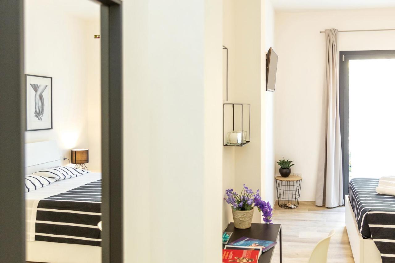 Alexander B&B Tortoli Bagian luar foto